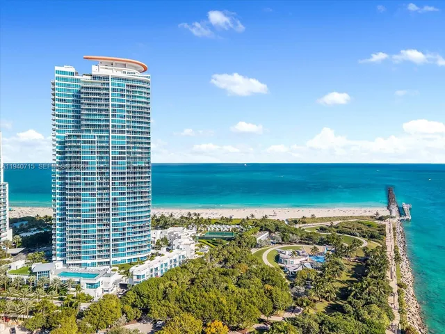 $5,150,000 | 100 South Pointe Drive, Unit 3002, Miami Beach, FL 33139