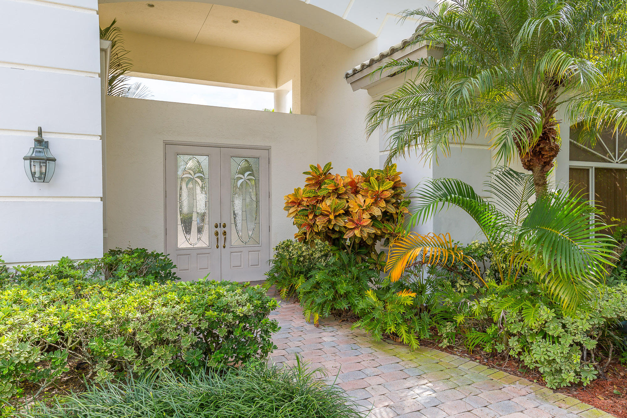 6568 Northwest 33rd Avenue Boca Raton, FL 33496 - Photo 4 of 69 FRONT