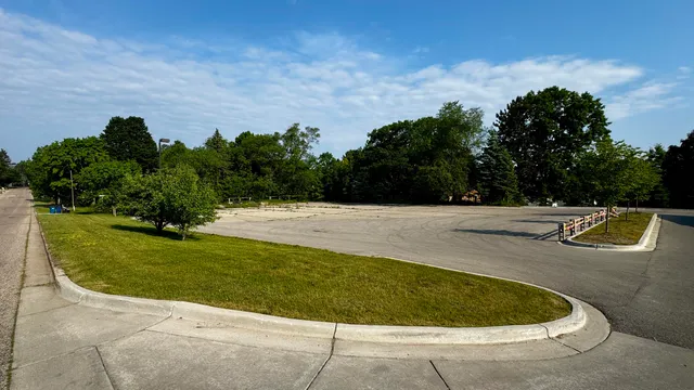 $150,000 | 208 Robertson Street, Cadillac, MI 49601