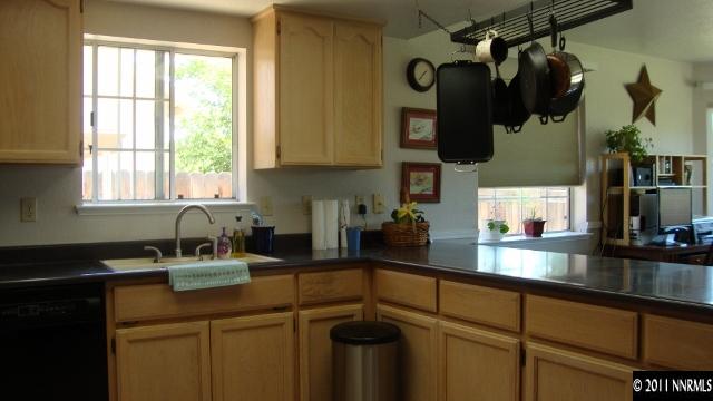 648 Bluerock Road Gardnerville, NV 89460 - Photo 4 of 13 Photo 4