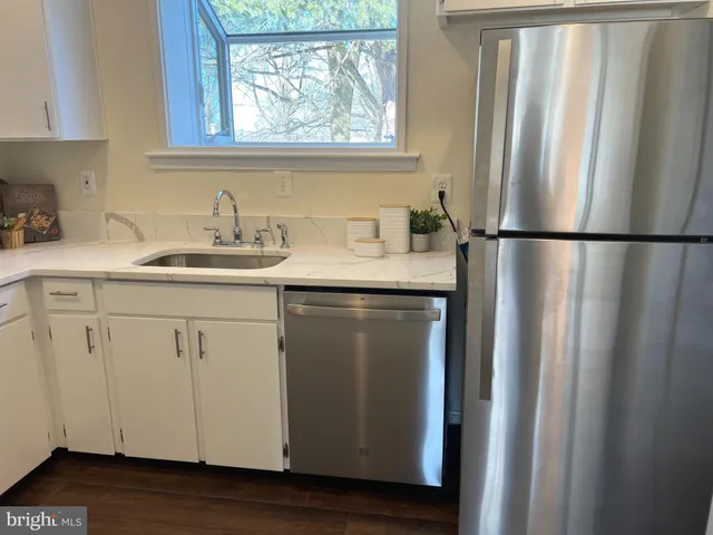 $519,950 | 3827 Keller Avenue, Alexandria, VA 22302