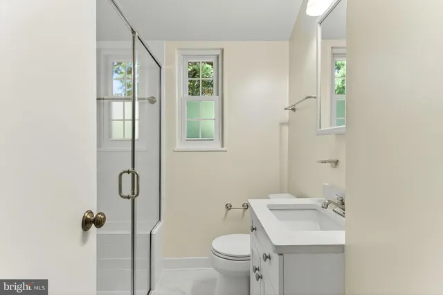 $519,950 | 3827 Keller Avenue, Alexandria, VA 22302