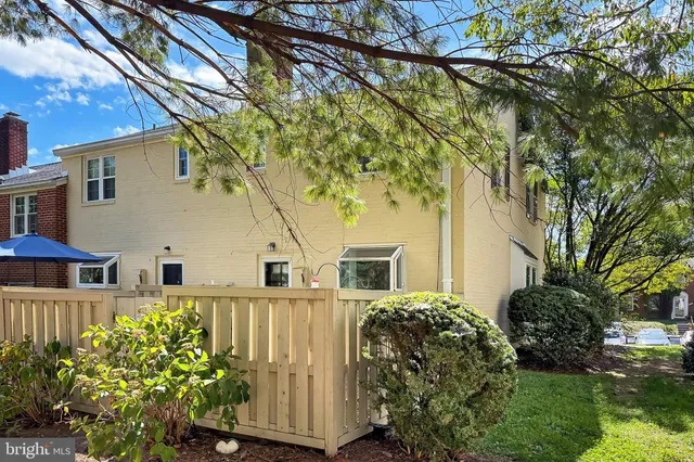 $519,950 | 3827 Keller Avenue, Alexandria, VA 22302