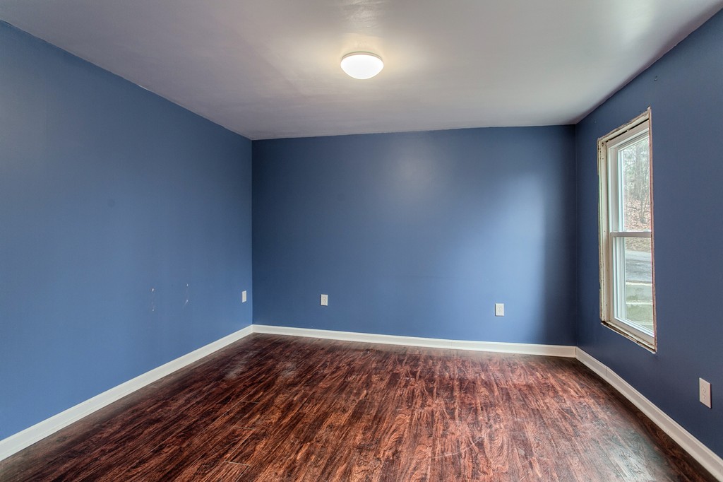 43 Allen Street Gardner, MA 01440 - Photo 21 of 24