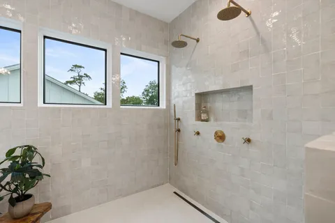 $1,649,000 | 1825 Arlington Street, Houston, TX 77008