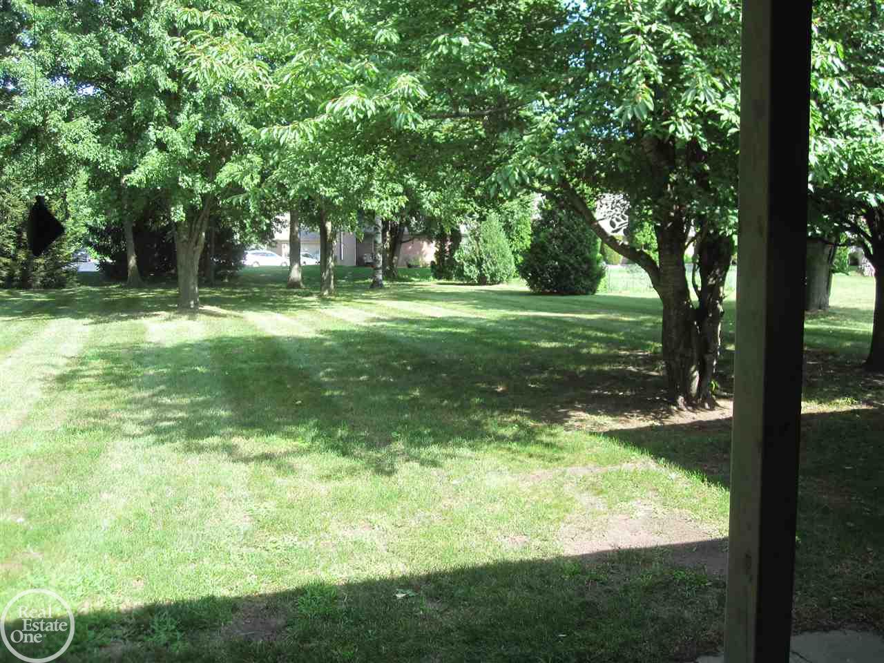 51172 Baker Road Chesterfield, MI 48047 - Photo 7 of 53