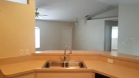 $2,000 | 2200 Topsy Terrace, North Port, FL 34286