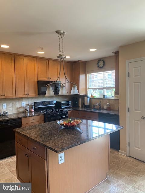 3617 Bancroft Road Baltimore, MD 21215 - Photo 6 of 18 Kitchen 2
