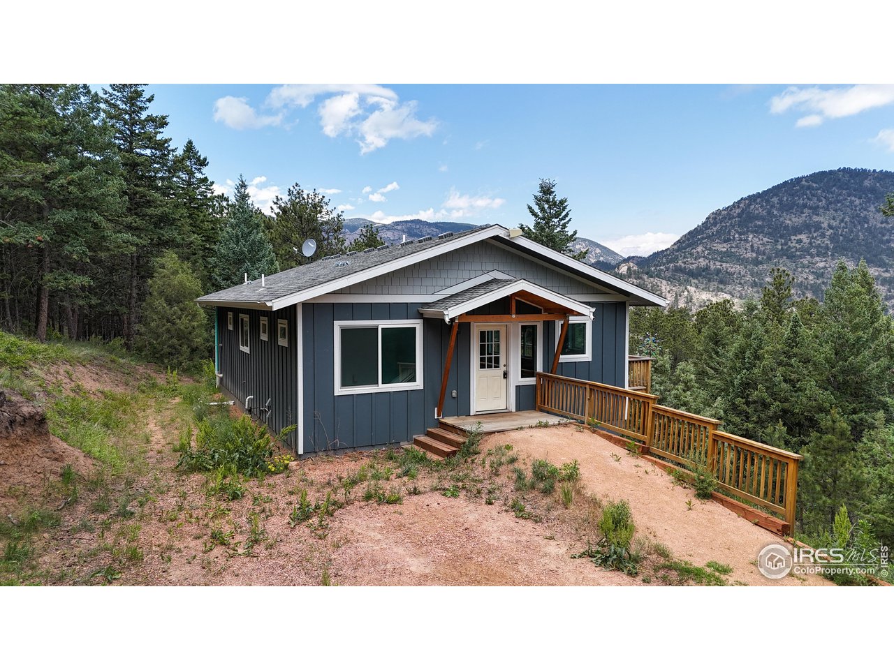 922 Easton Road Lyons, CO 80540 - Photo 2 of 38 Front entrance