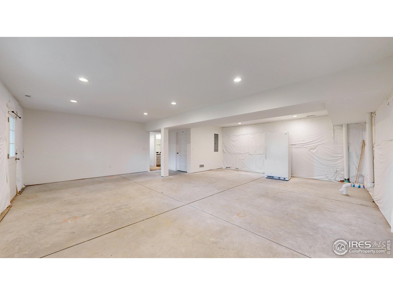 922 Easton Road Lyons, CO 80540 - Photo 30 of 38 Unfinished Basement - lots of added potential here!