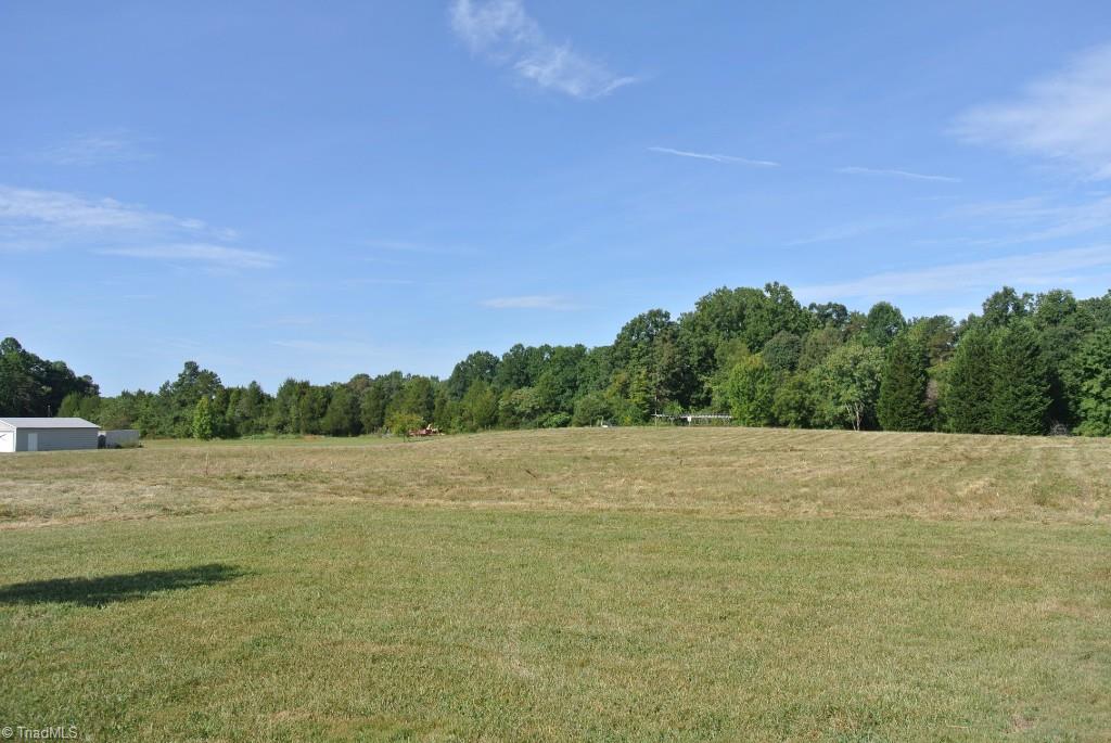 4612 Seward Road Pfafftown, NC 27040 - Photo 3 of 6 Gallery Image 3
