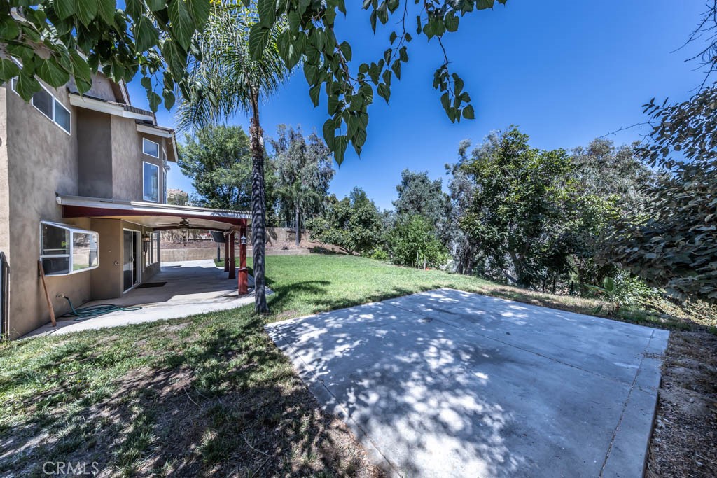 1881 Duncan Way Corona, CA 92881 - Photo 68 of 75 a view of backyard of house with green space