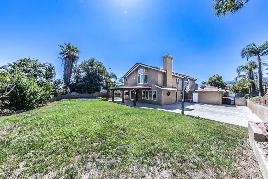 1881 Duncan Way Corona, CA 92881 - Photo 70 of 75