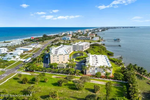 $785,000 | 2001 Julep Drive, Cocoa Beach, FL 32931