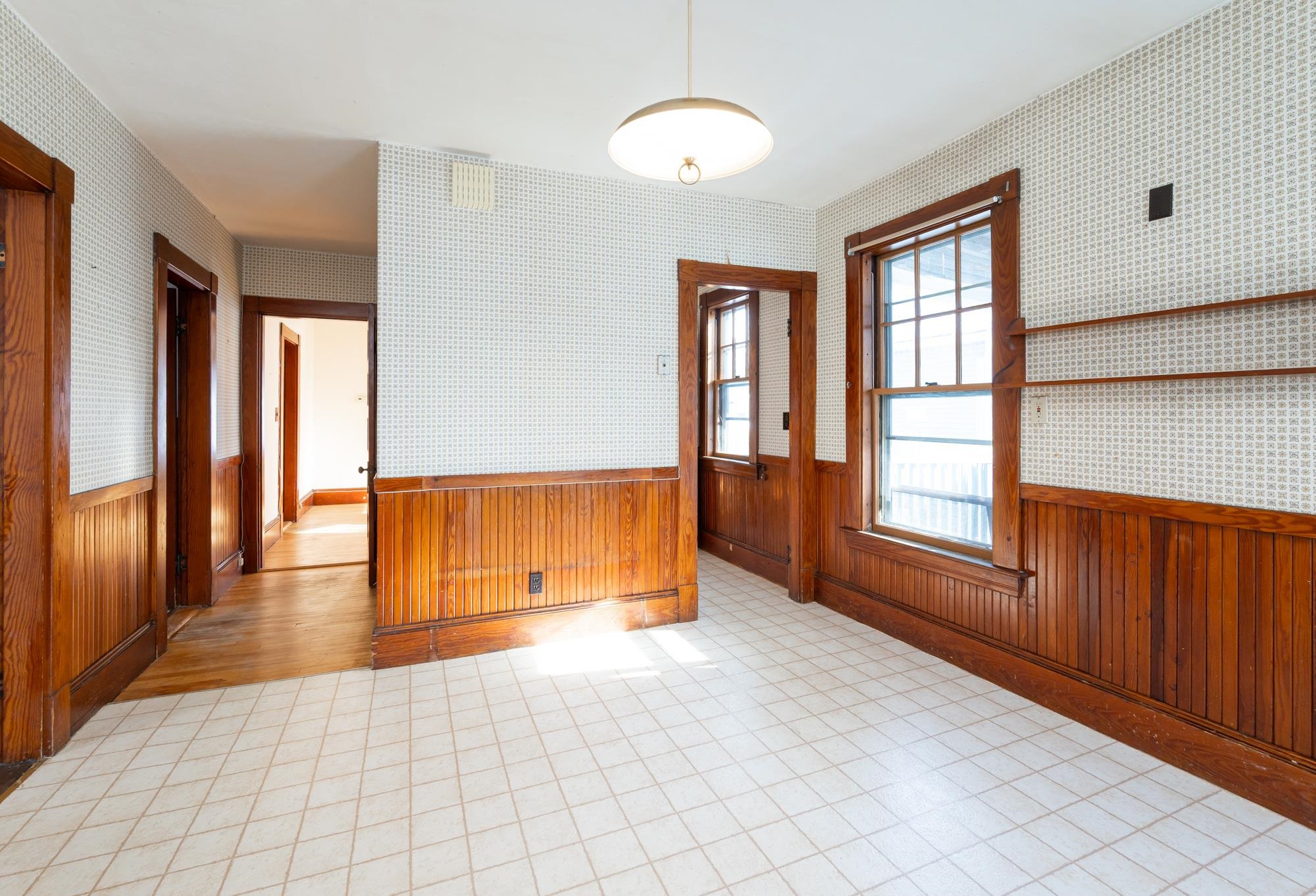 330-332 Ash Street Manchester, NH 03104 - Photo 39 of 57