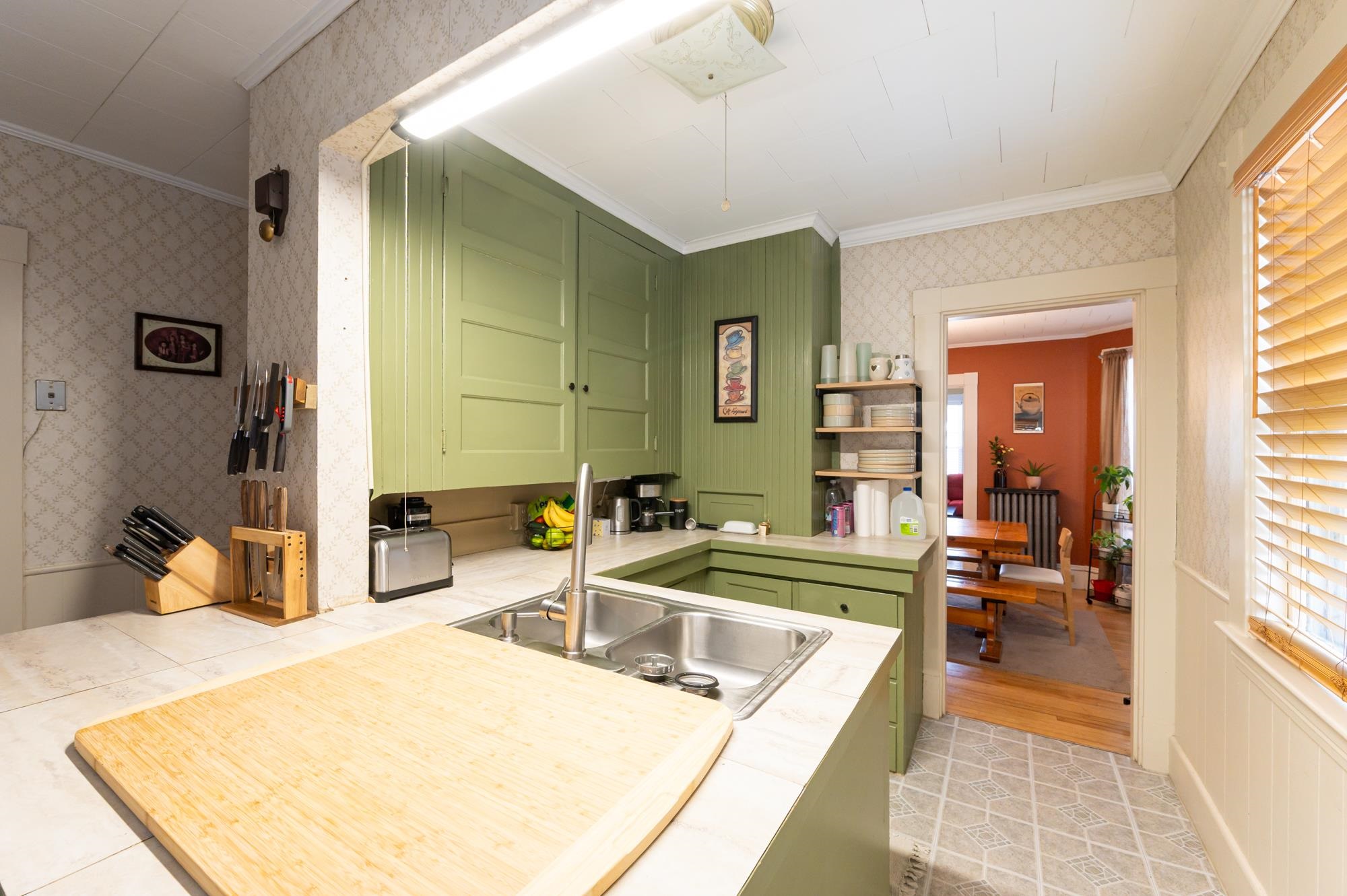 330-332 Ash Street Manchester, NH 03104 - Photo 6 of 57