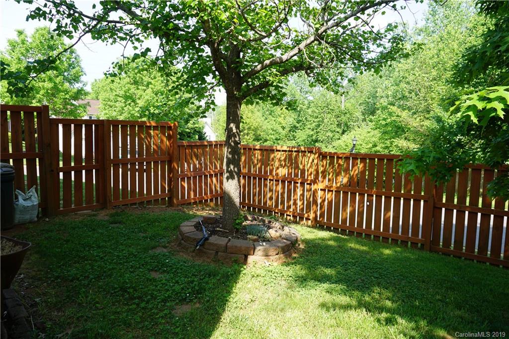 1611 Flagsworth Road, Unit 240 Clover, SC 29710 - Photo 23 of 33 Gallery Image 23