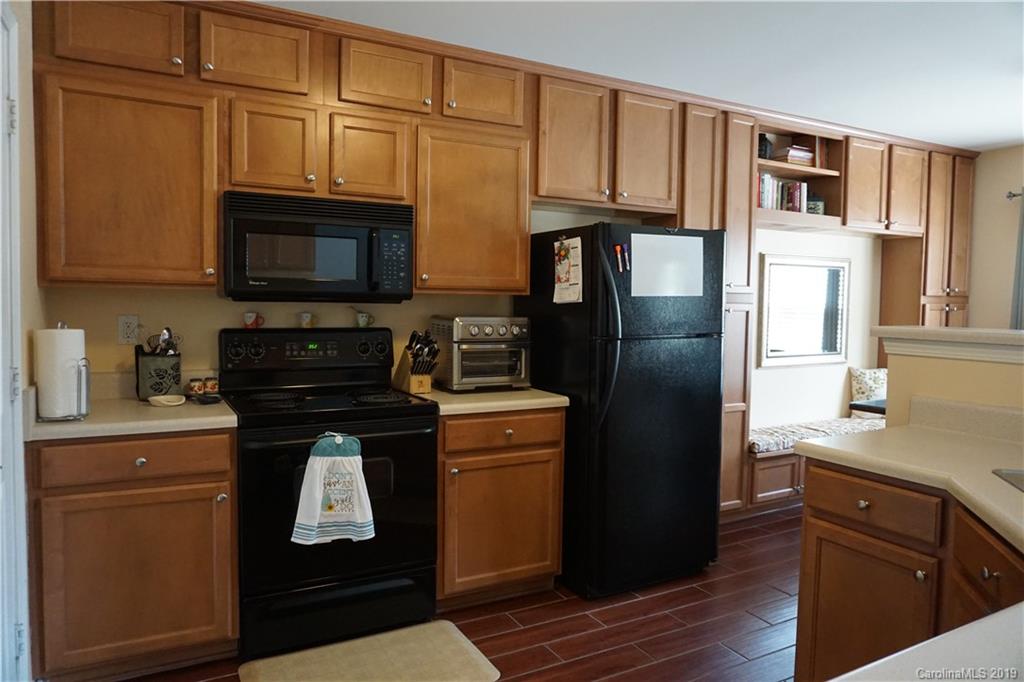 1611 Flagsworth Road, Unit 240 Clover, SC 29710 - Photo 30 of 33 Gallery Image 30