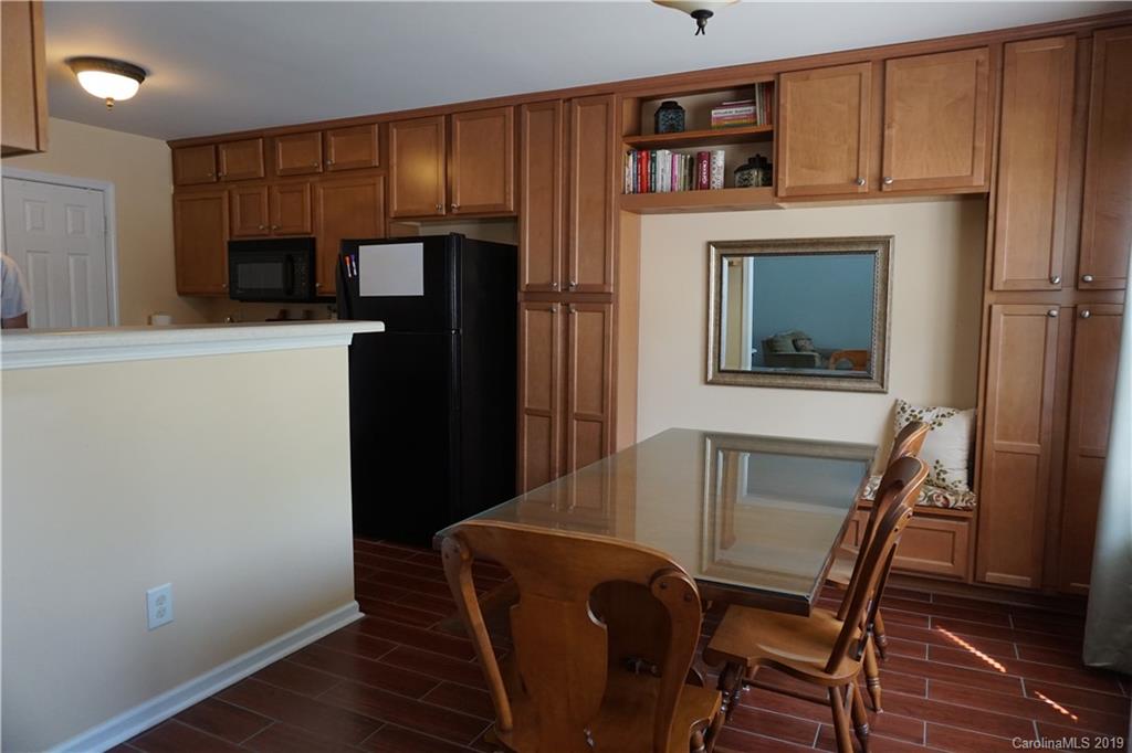 1611 Flagsworth Road, Unit 240 Clover, SC 29710 - Photo 5 of 33 Gallery Image 5