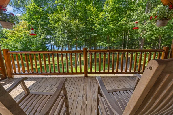 $1,450,000 | 15382 Maxey Road, Arcadia, MI 49613