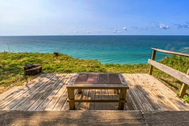 $1,500,000 | 15382 Maxey Road, Arcadia, MI 49613