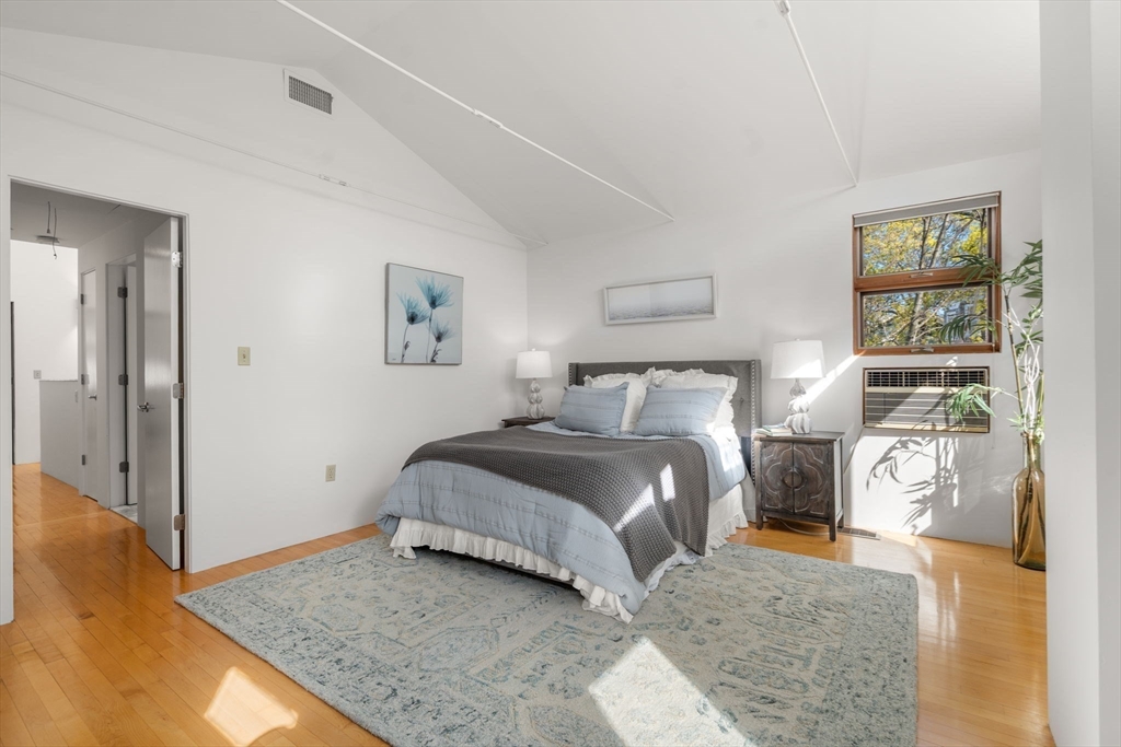 34 Tierney Street Cambridge, MA 02138 - Photo 17 of 33