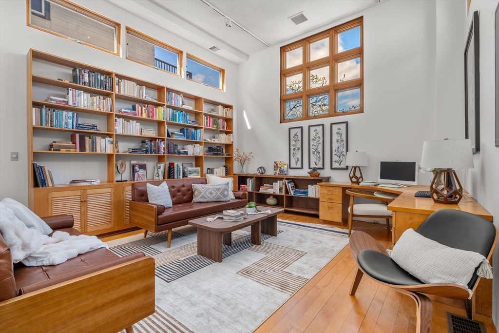 34 Tierney Street Cambridge, MA 02138 - Photo 2 of 33