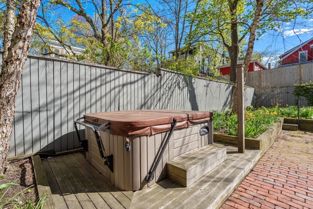 34 Tierney Street Cambridge, MA 02138 - Photo 30 of 33