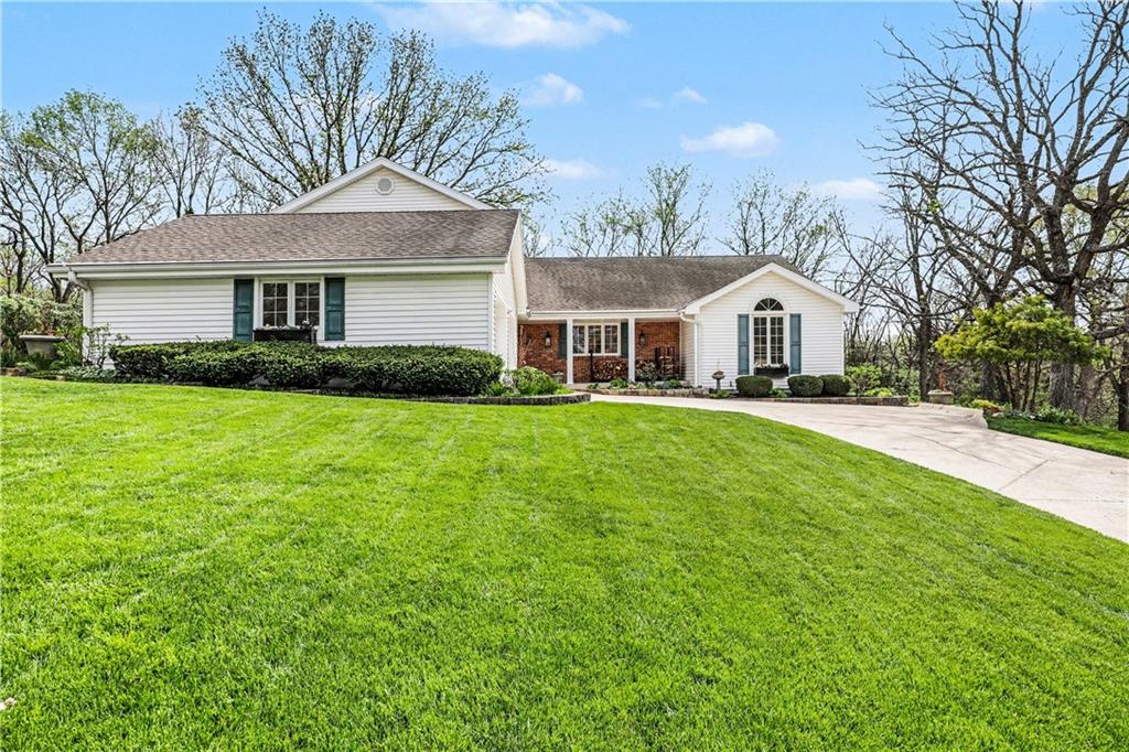 4404 Southwest Hickory Lane Blue Springs, MO 64015 - Photo 1 of 46