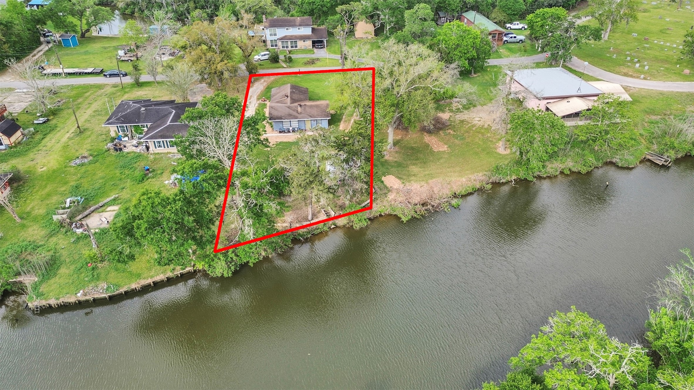 3315 St Anne Street Liverpool, TX 77577 - Photo 45 of 48 an aerial view of residential houses with outdoor space and lake view
