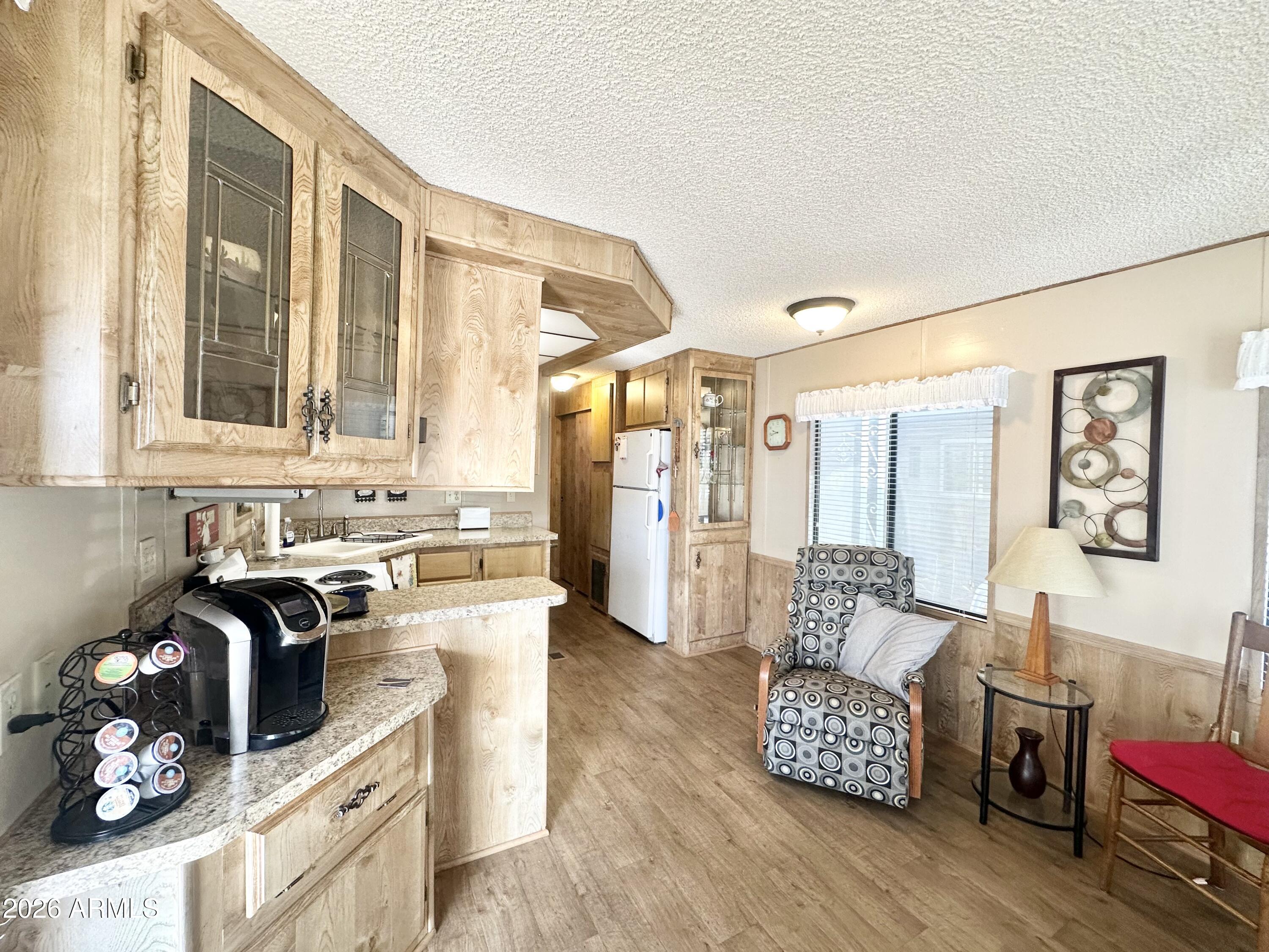 1015 South Prospectors Road Apache Junction, AZ 85119 - Photo 17 of 62 INVITING