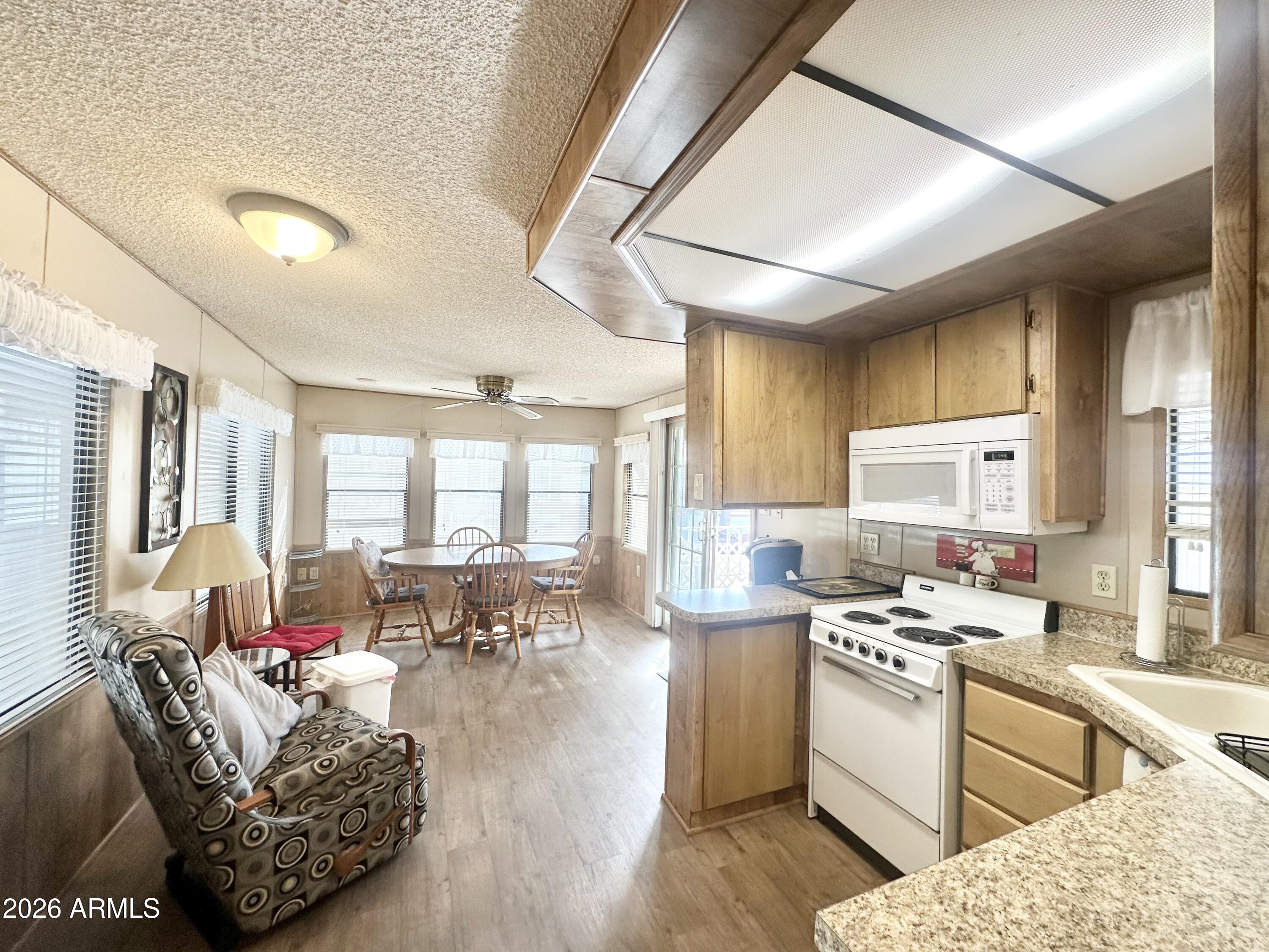 1015 South Prospectors Road Apache Junction, AZ 85119 - Photo 23 of 62 GREAT KITCHEN DESIGN