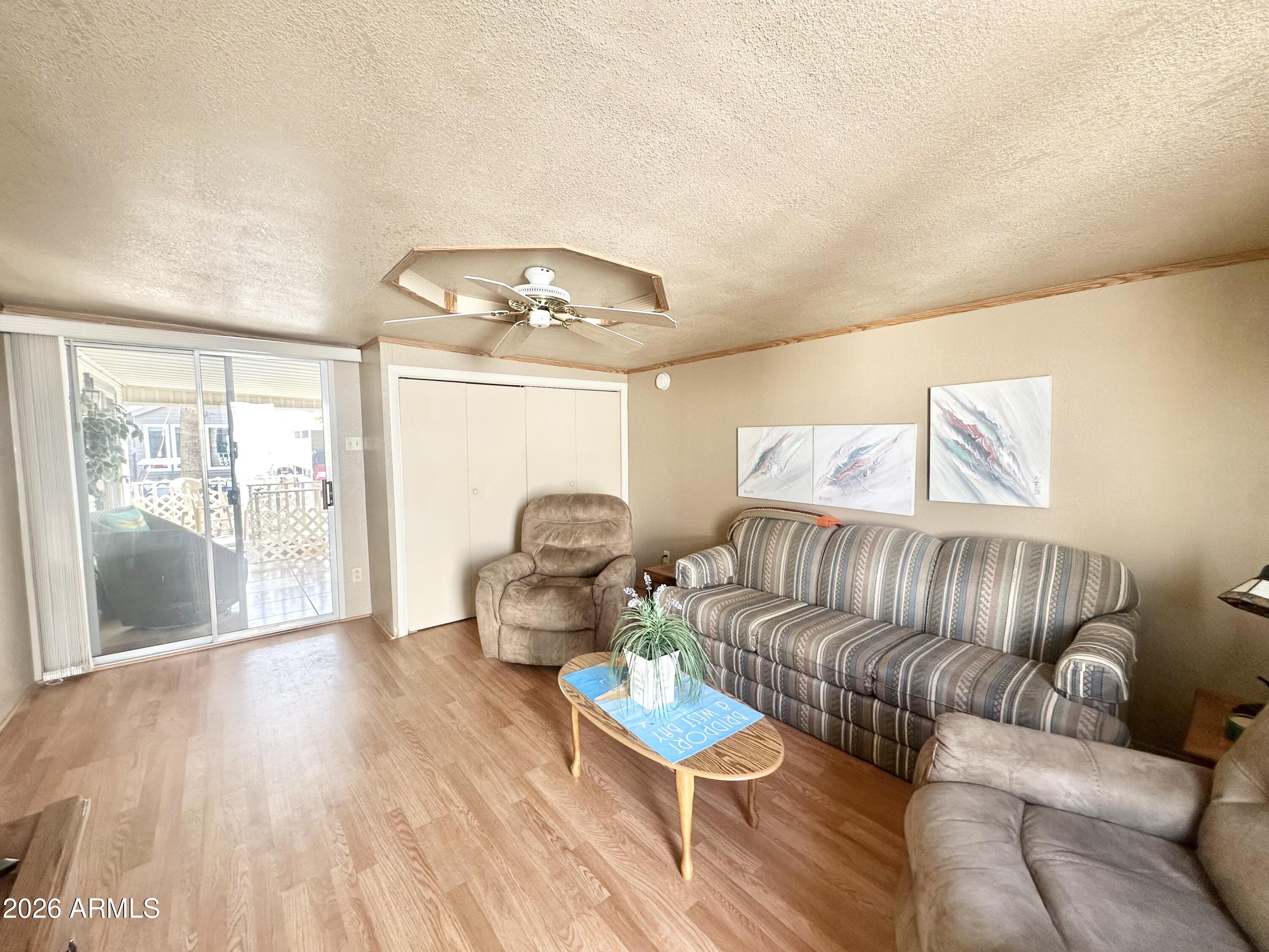 1015 South Prospectors Road Apache Junction, AZ 85119 - Photo 39 of 62 DELIGHTFUL AZ ROOM