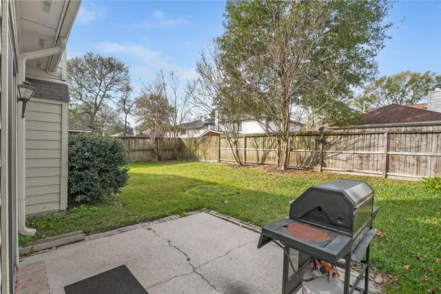 $2,200 | 31203 Baker Lake Drive, Spring, TX 77386