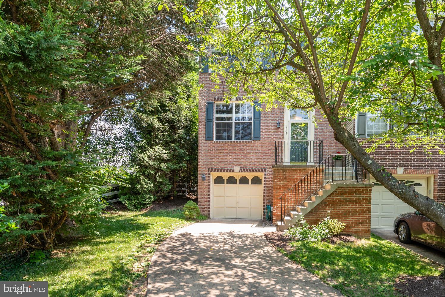 2801 Roesh Way Vienna, VA 22181 - Photo 1 of 32 Fabulous End-Unit Garage Townhome At the Metro