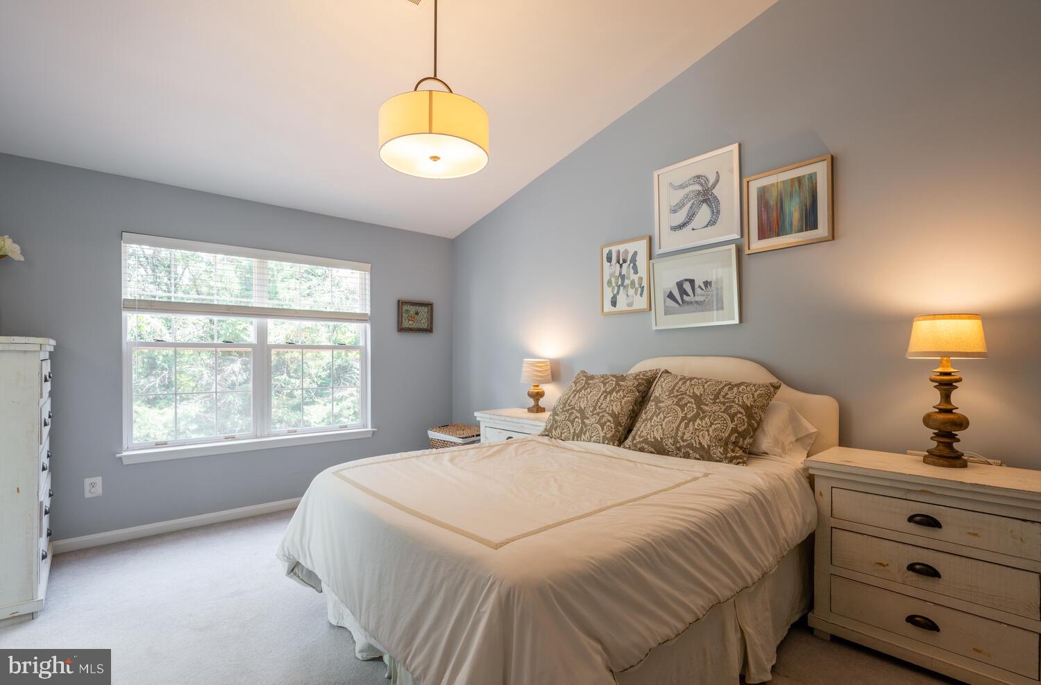 2801 Roesh Way Vienna, VA 22181 - Photo 14 of 32 Awesome Primary Suite with Vaulted Ceilings