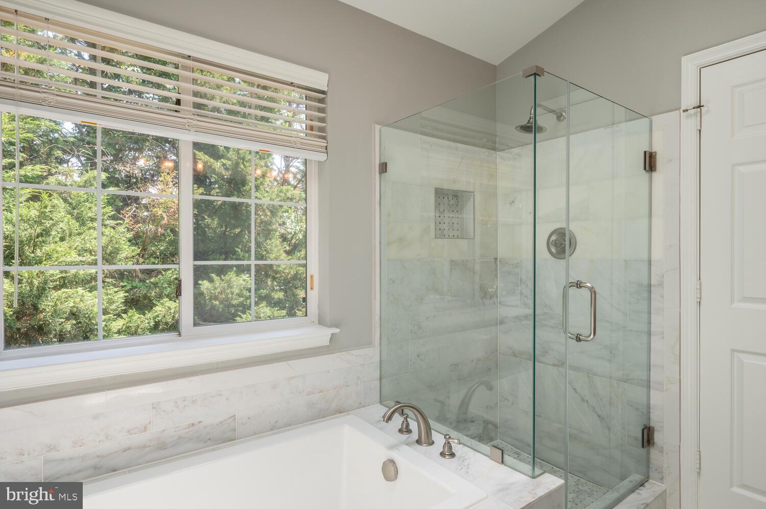2801 Roesh Way Vienna, VA 22181 - Photo 18 of 32 Remodeled Bath with Rectangular Tub & Sep. Shower
