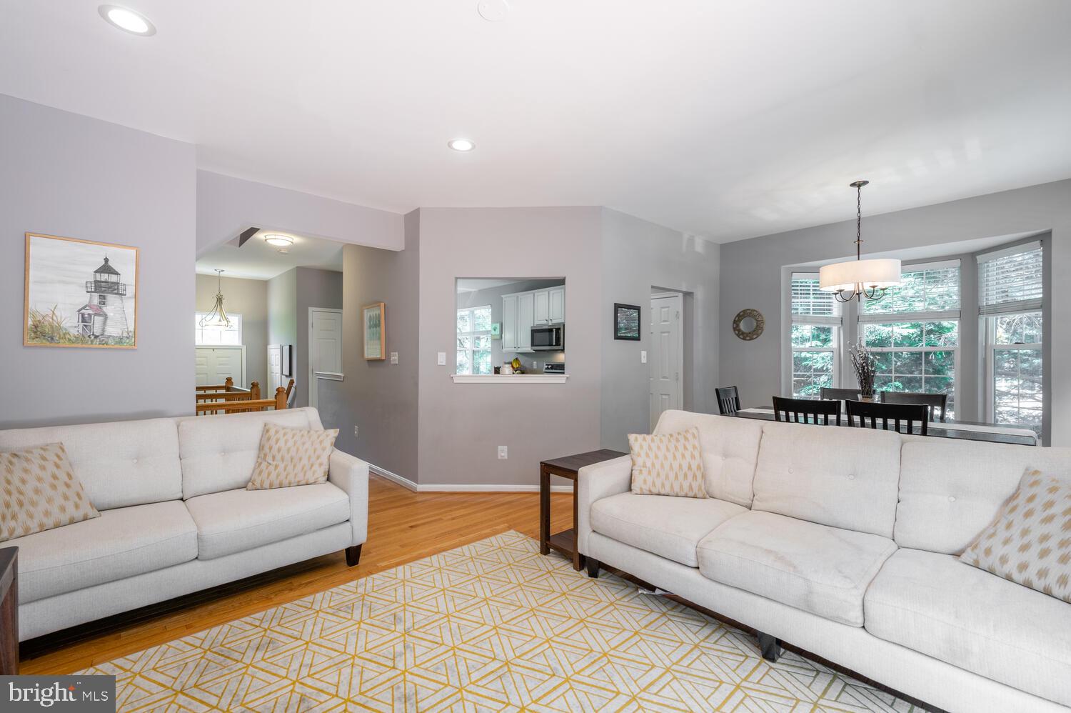 2801 Roesh Way Vienna, VA 22181 - Photo 4 of 32 Living Room with Recessed Lighting opening to DR
