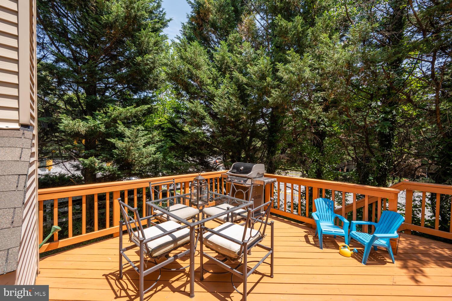 2801 Roesh Way Vienna, VA 22181 - Photo 31 of 32 Large Private Deck Overlooking Trees