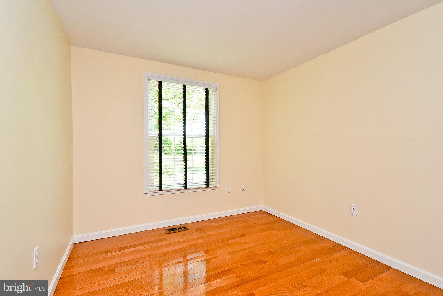 3728 Stonesboro Road Fort Washington, MD 20744 - Photo 13 of 26 Bedroom