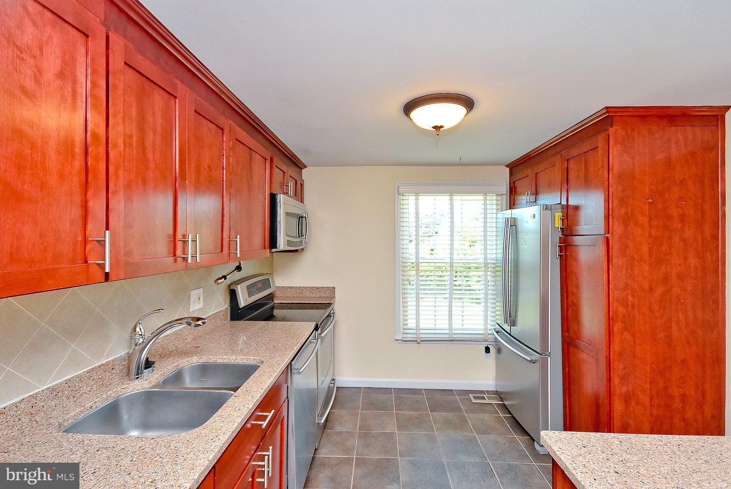 3728 Stonesboro Road Fort Washington, MD 20744 - Photo 9 of 26 Plenty of cabinetry in the Kitchen