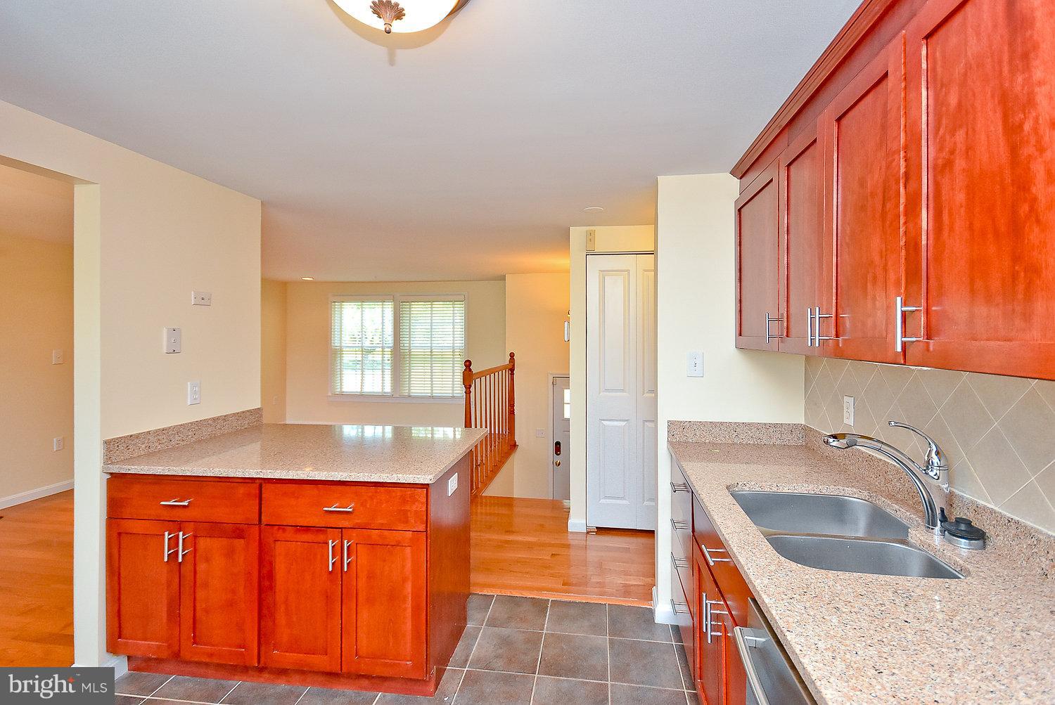 3728 Stonesboro Road Fort Washington, MD 20744 - Photo 10 of 26 Kitchen
