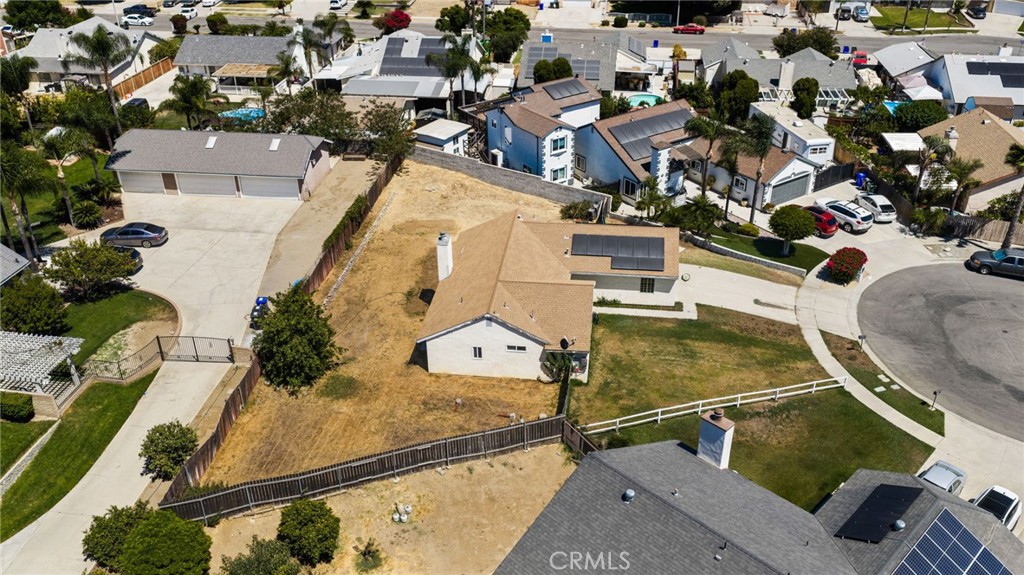 254 Hawthorne Street Rialto, CA 92376 - Photo 23 of 25 Gallery Image 23