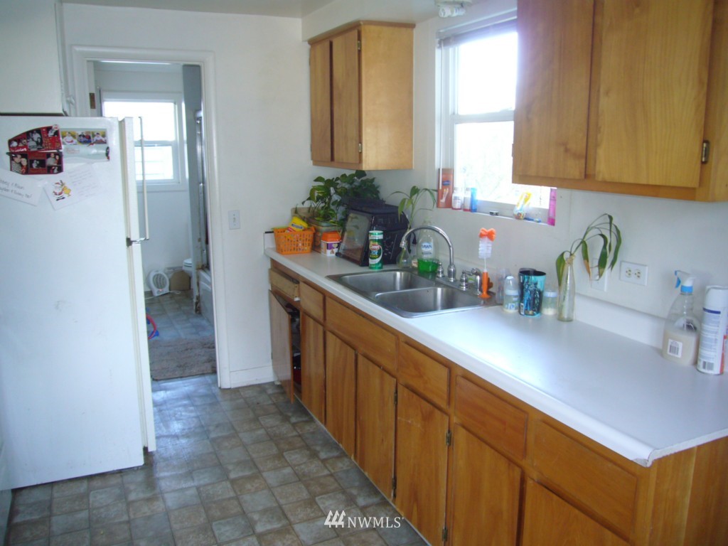 169 East Pole Road Lynden, WA 98264 - Photo 3 of 15 Gallery Image 3