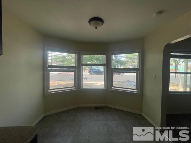 690 Cleveland Avenue Reno, NV 89503 - Photo 5 of 15 an empty room with a window