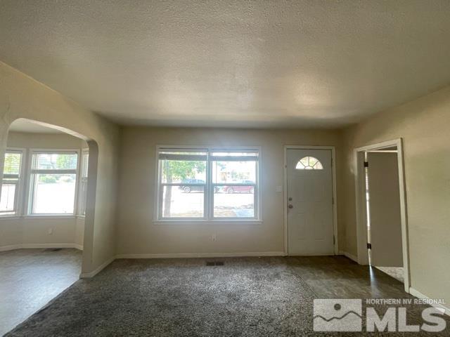 690 Cleveland Avenue Reno, NV 89503 - Photo 8 of 15 an empty room with windows