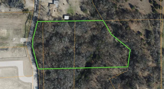 a view of fountain in the backyard