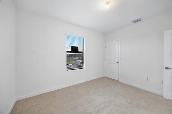 $4,300 | 713 Southeast 15th Avenue, Homestead, FL 33033