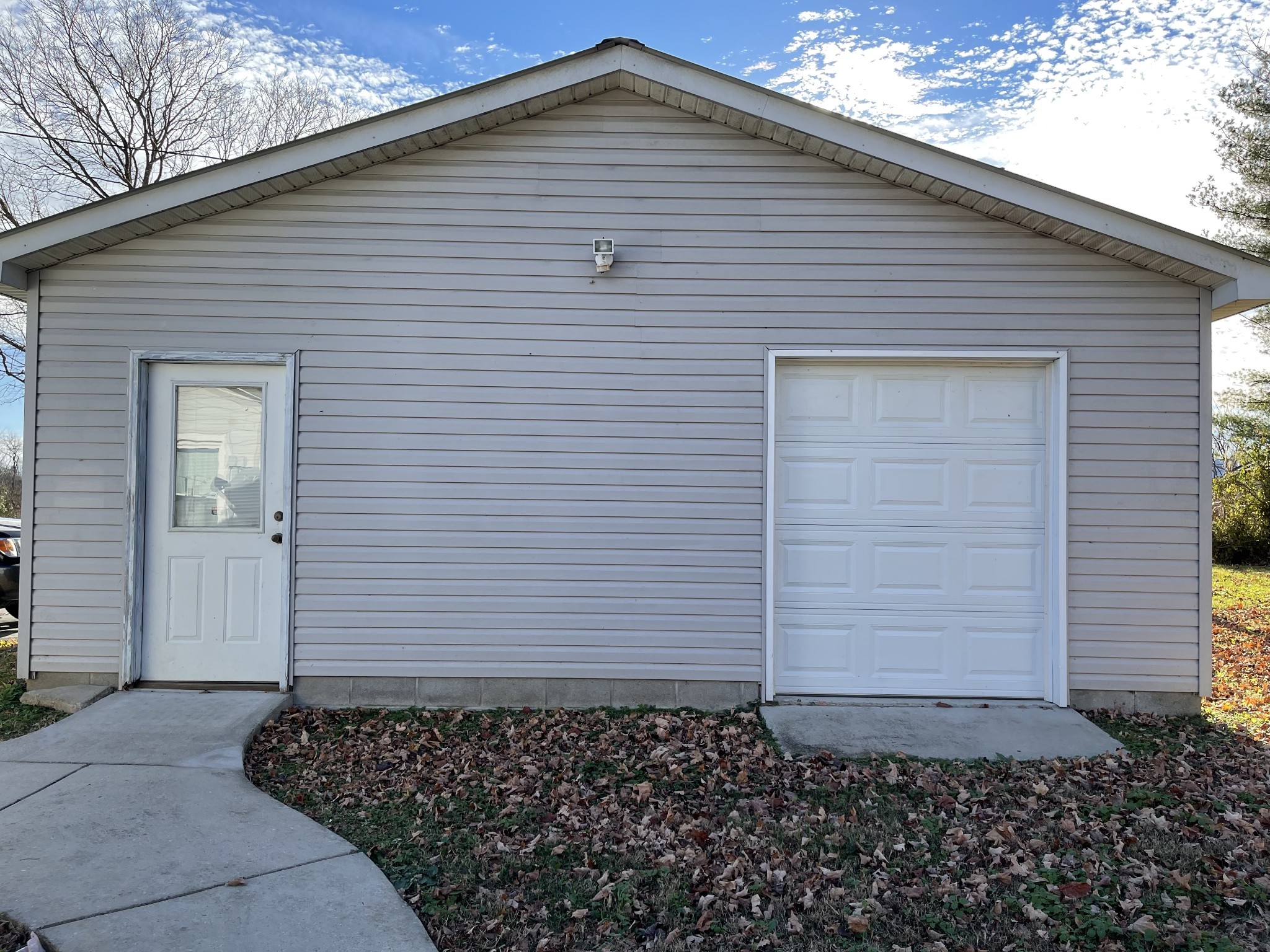 8921 Aedc Road Estill Springs, TN 37330 - Photo 5 of 22 Gallery Image 5