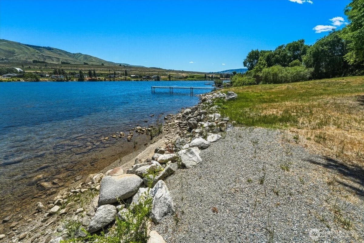 200 Stayman Flats Road Chelan, WA 98816 - Photo 17 of 35